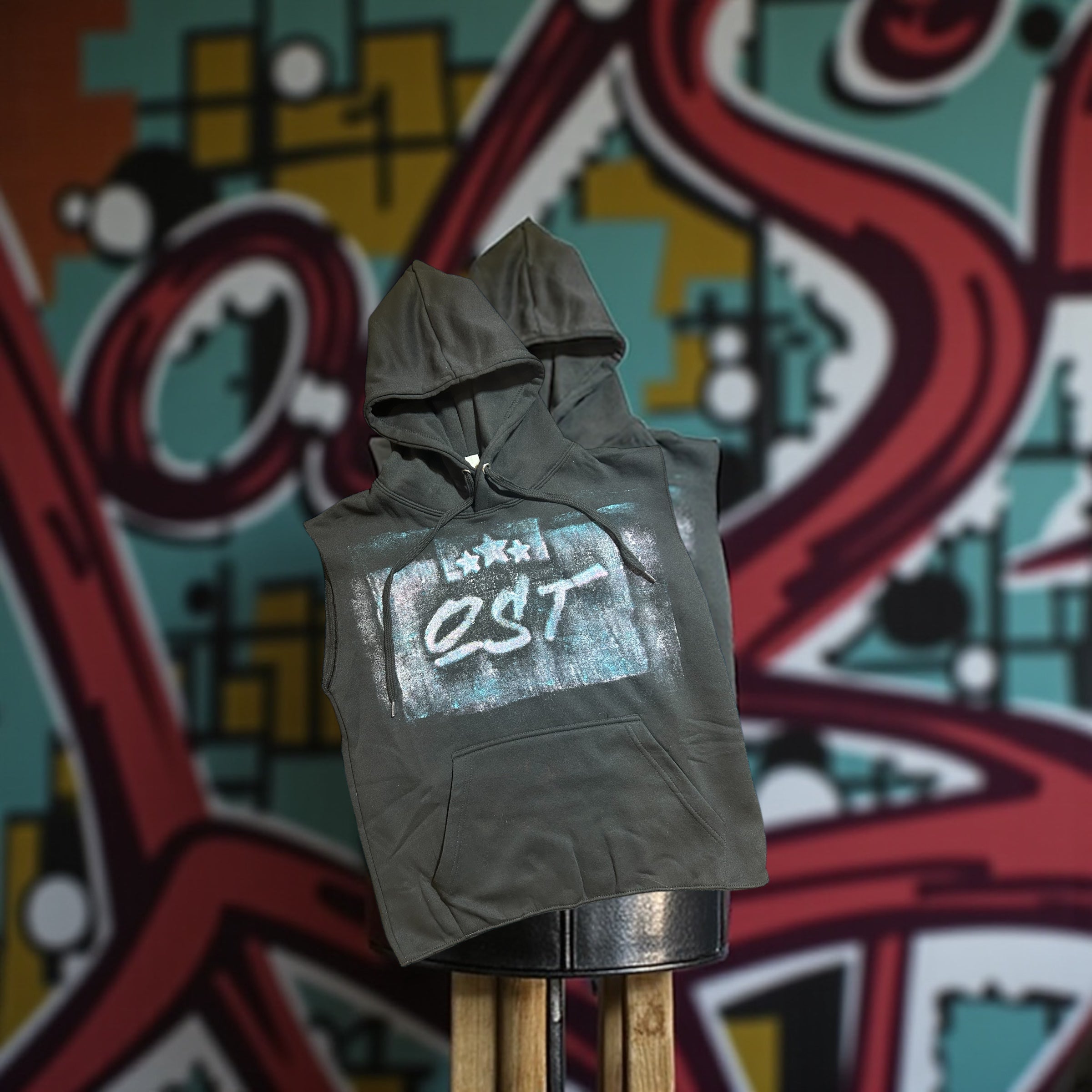 OST STARS CROP HOODIE